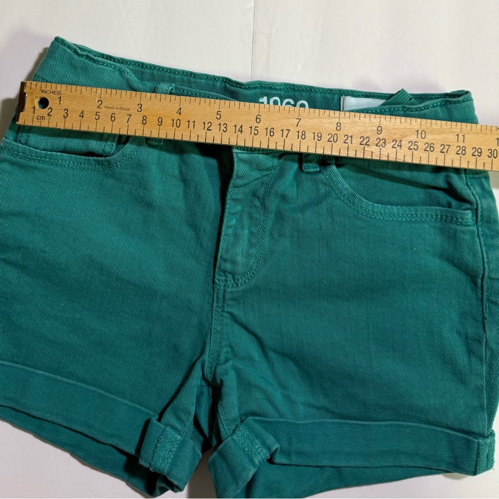 Girls Gap 1969 Adjustable Waist Shorts - Picture 9 of 9